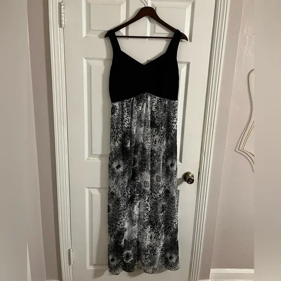 sam & jo plus | Dresses | Samijo Maxi Dress Fitted Top With Flowing Skirt |  Poshmark